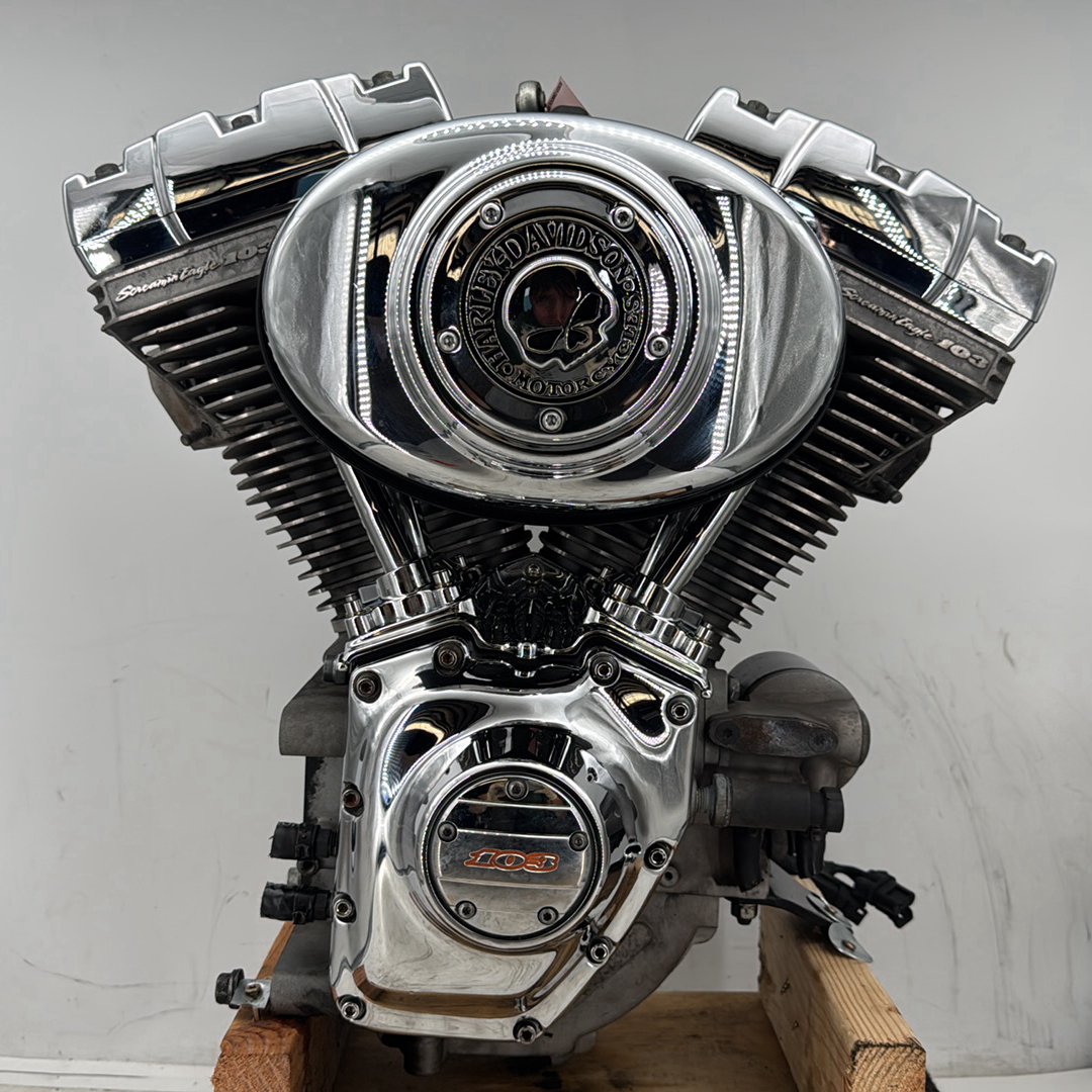 05 Harley Electra Touring CVO Screamin Eagle EFI Twin Cam 103 Engine Motor 66K