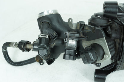 2008 - 2016 Harley-Davidson Dyna Wide Glide Engine Intake Manifold Throttle Body 27708-06B