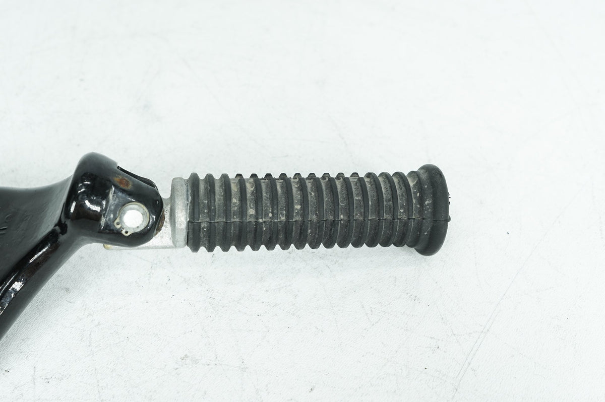 Rear Passenger 1 Foot Peg Step Rest, 33216-99, 2006, Harley-Davidson, Sportster, Low, XL1200 L
