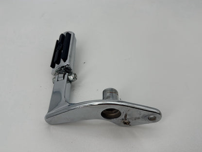1999 - 2006 Harley-Davidson Dyna Wide Glide Right Driver Foot Controls Peg Rest 42481-92