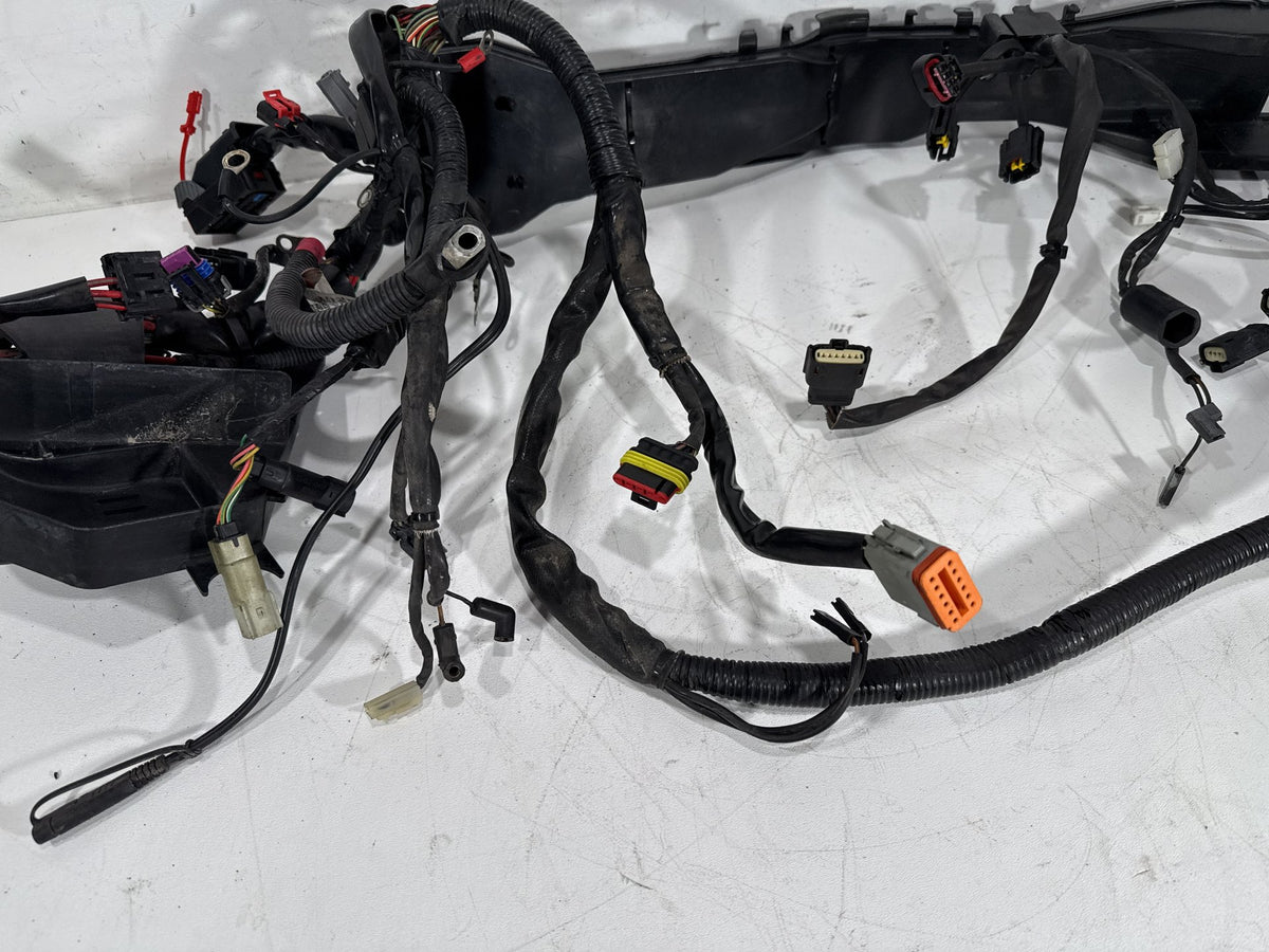 2011 Harley Road King Touring FLHR OEM Main Wire Wiring Harness Loom NON-abs
