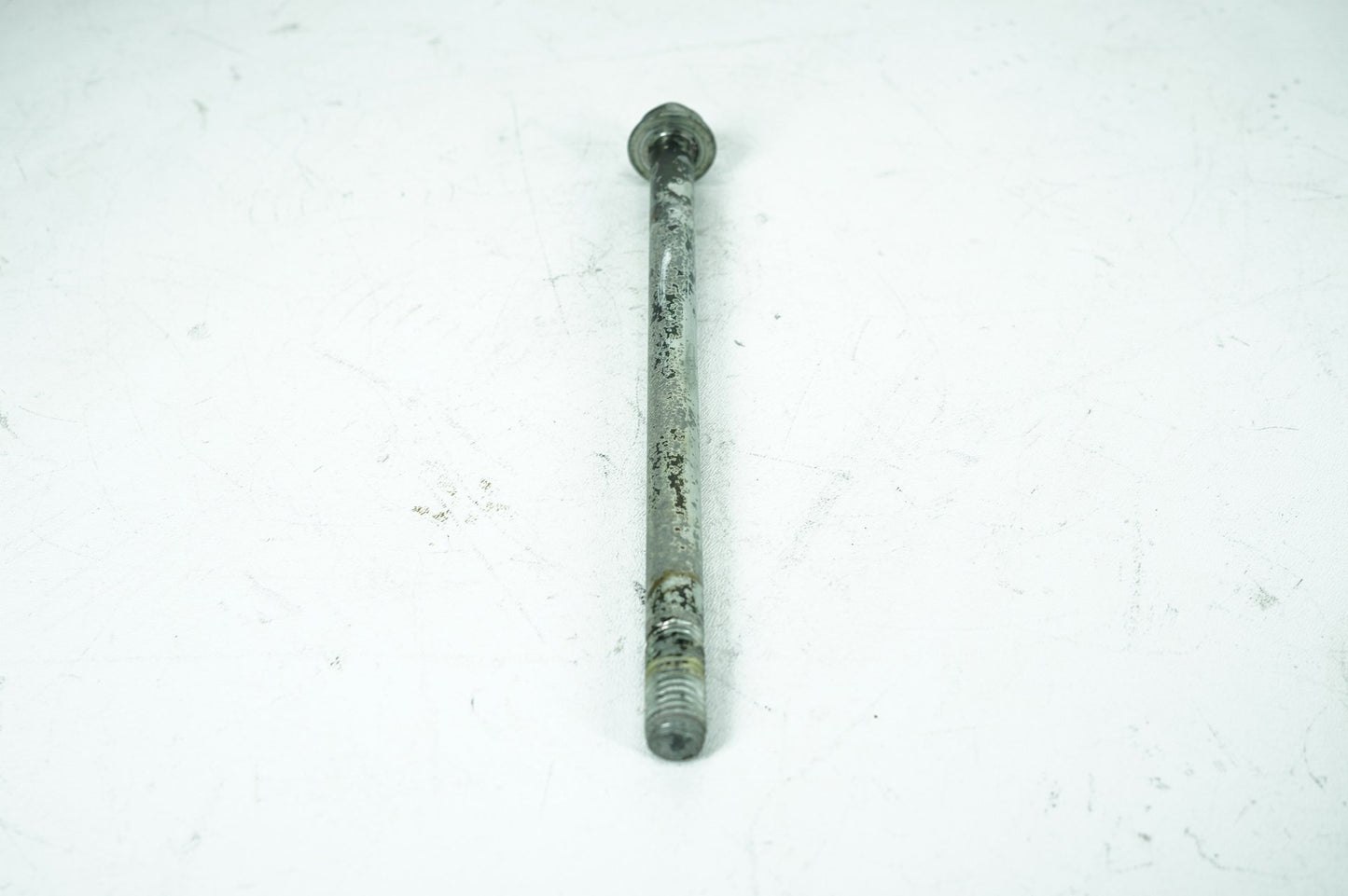1999 - 2006 Harley-Davidson Softail Heritage Classic Engine Mount Pivot Bolt Shaft 48093-00