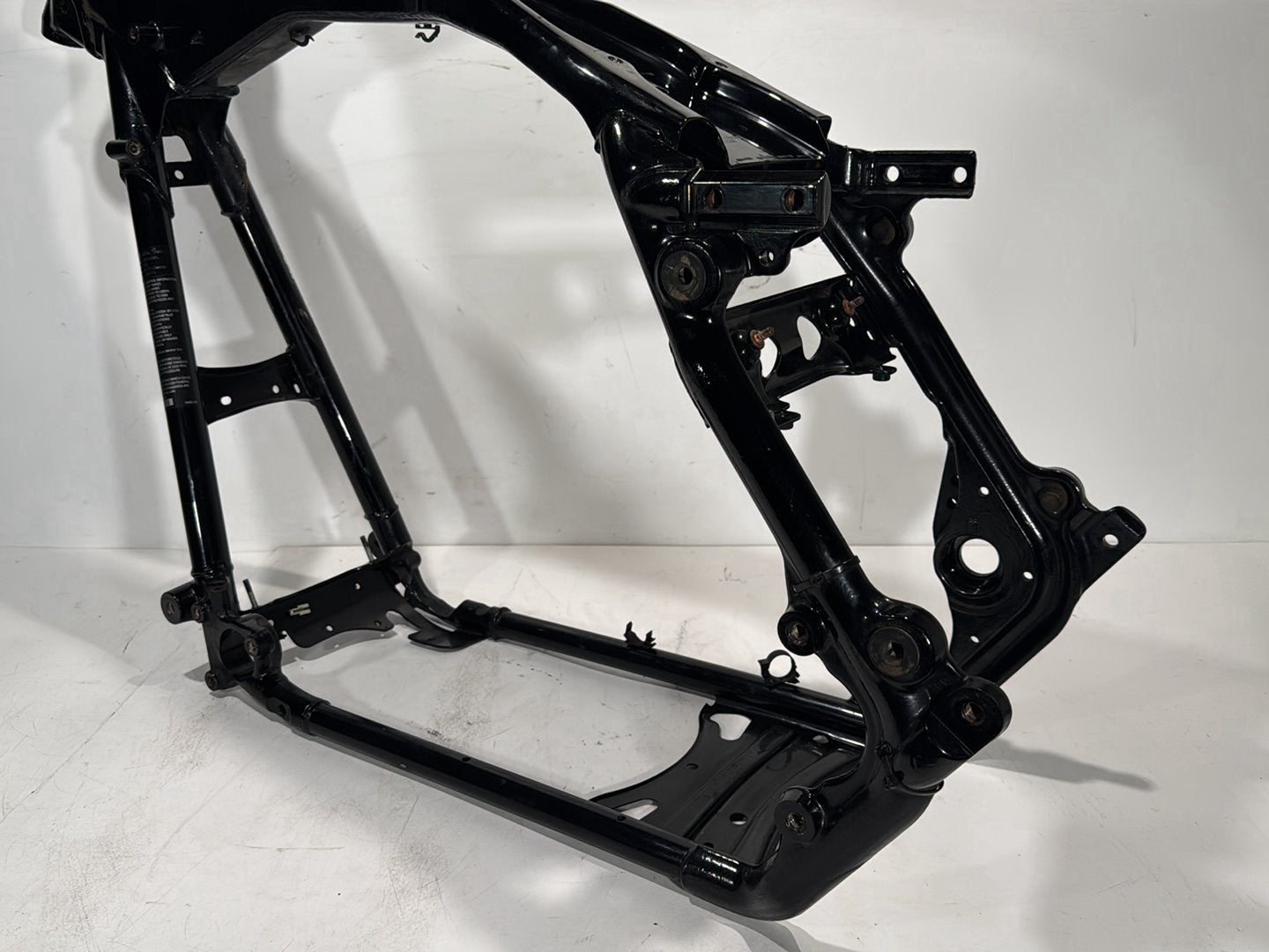 2007 - 2012 Harley-Davidson Touring Road Glide Body Main Frame Chassis NO Title 	47900-09BHP