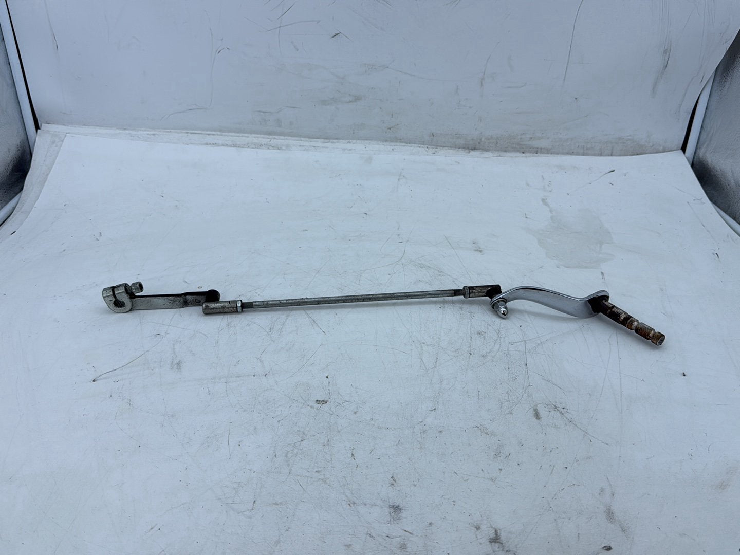 2002 Harley Heritage Softail Classic FLSTC OEM Gear Shifter Lever w/ Rod linkage