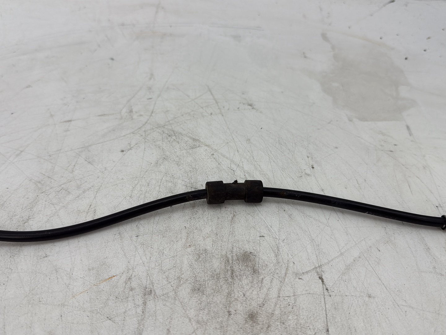 2012 Harley Dyna FXDF Fat Bob OEM Rear Brake Hose Line Pipe NON-abs