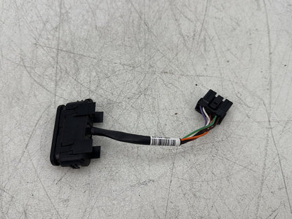 2011 Harley Street Glide Touring FLHX OEM Dash Indicator Lamp Wire Plug 68789-96A