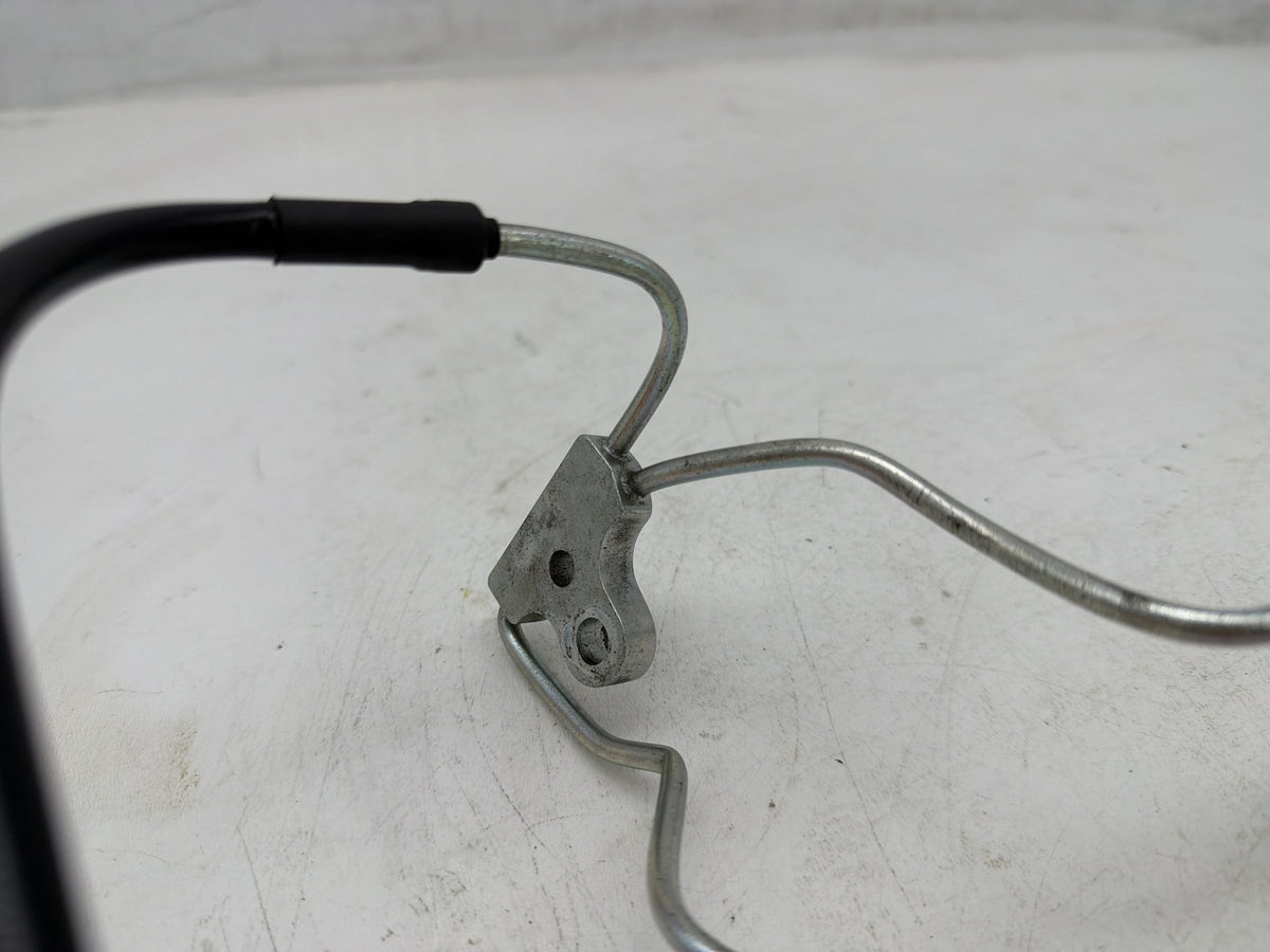 2010 Harley Street Glide Touring FLHX OEM Front Brake Hose Line Pipe NON-abs