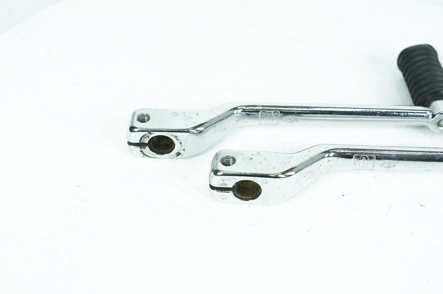 1999 - 2006 Harley-Davidson Softail Deluxe Gear Shifter Lever Pedal Pedals  	33895-82B