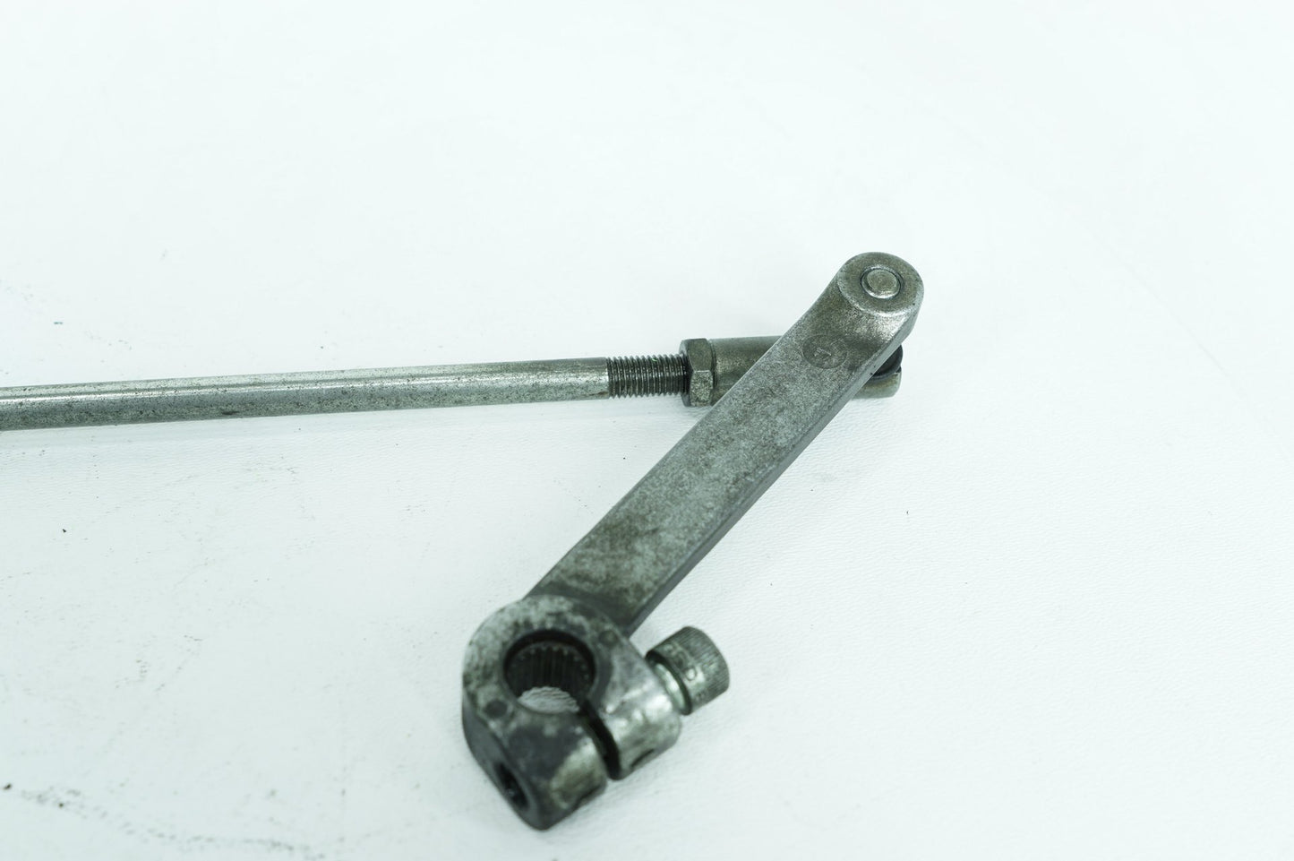 1999 - 2006 Harley-Davidson Touring Electra Glide Classic Gear Shifter Lever w/ Rod linkage 33718-82B