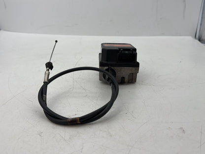 2005 Harley Touring FLHRCI Road King Classic OEM Cruise Control Actuator 70955-98A
