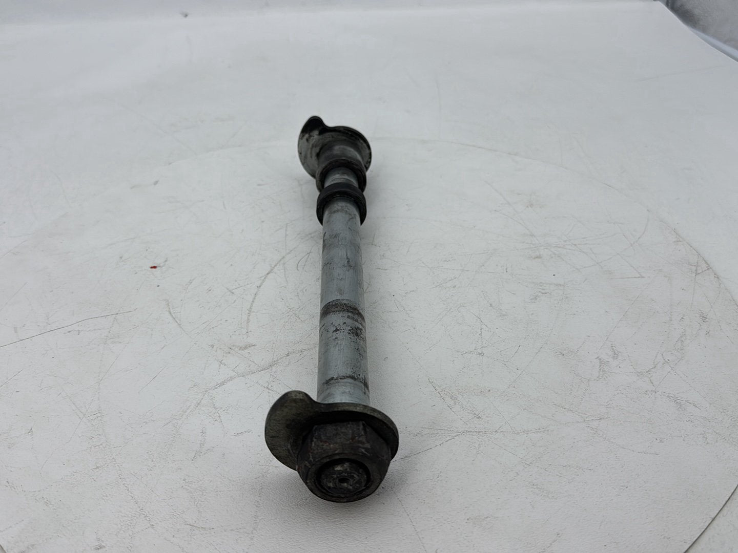 2007 - 2012 Harley-Davidson Touring Electra Glide Ultra Rear Wheel Axle Bolt Shaft