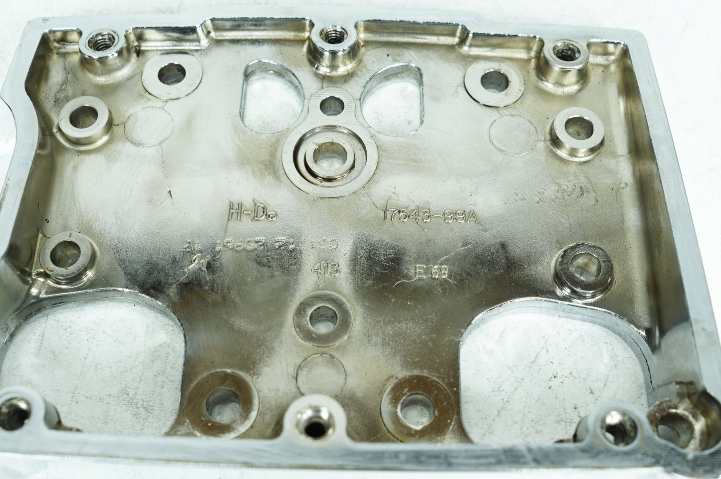 2008 - 2016 Harley-Davidson Dyna Wide Glide Twin Cam Lower 1 Rocker Box 17543-99A 17543-99A