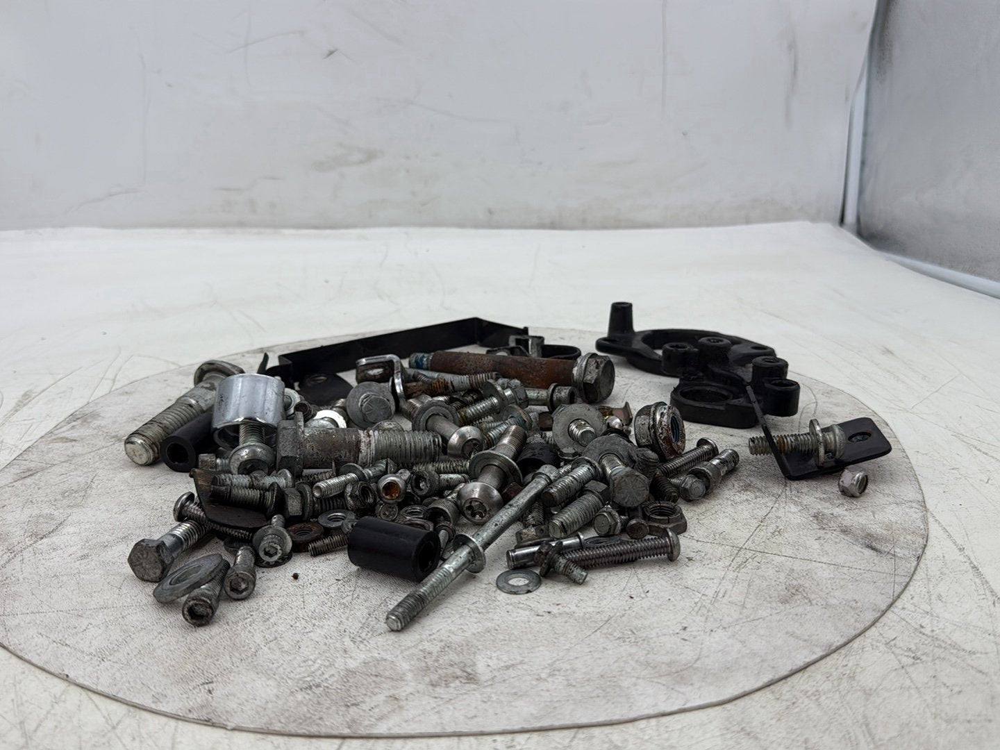 2006 Harley Sportster XL883L 883 Low OEM Hardware Bolts Nuts & Brackets