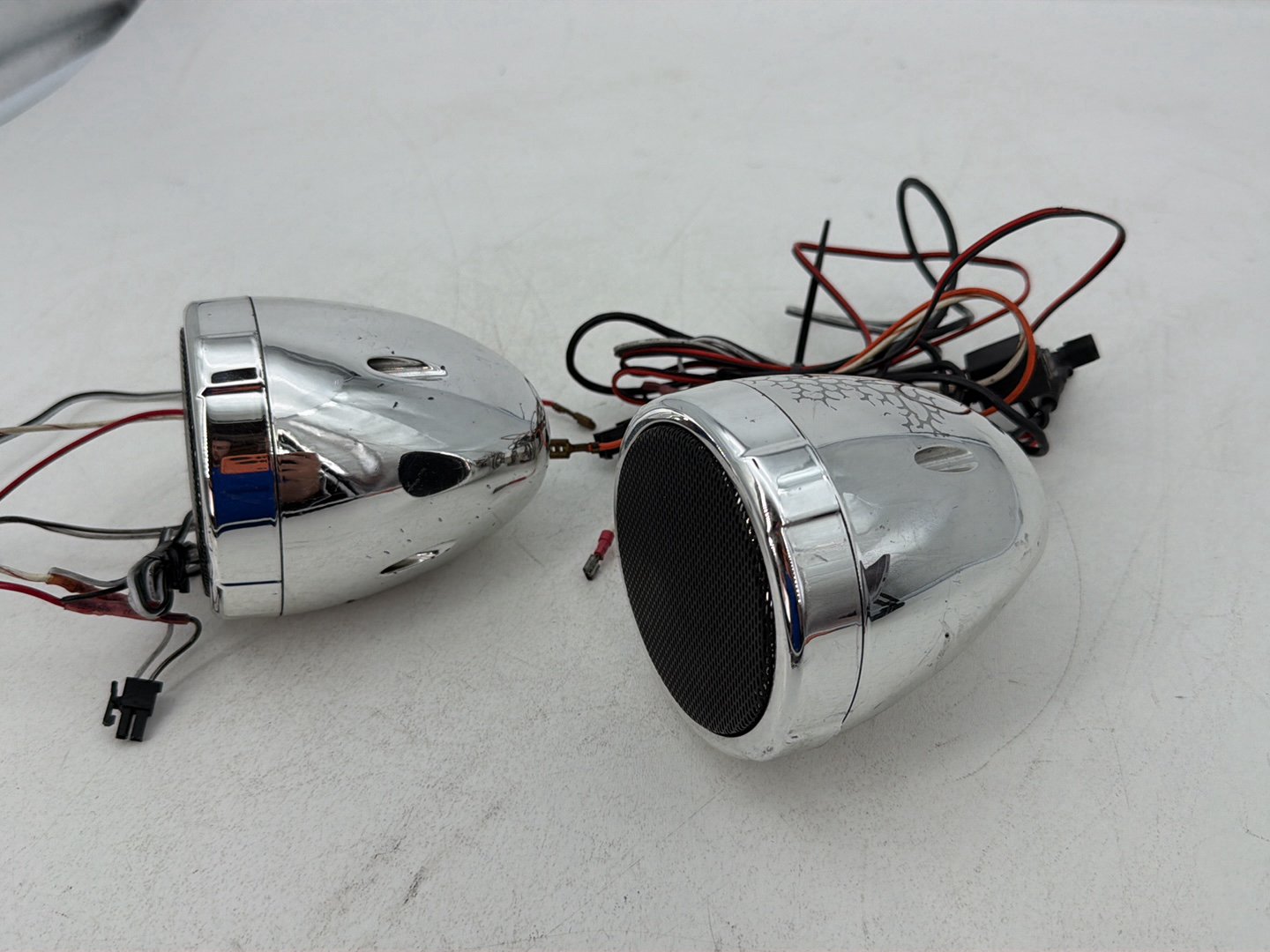 1984 - 1998 Harley-Davidson Touring Electra Glide Classic Left Right Sound Audio Speakers BOSS Audio Systems