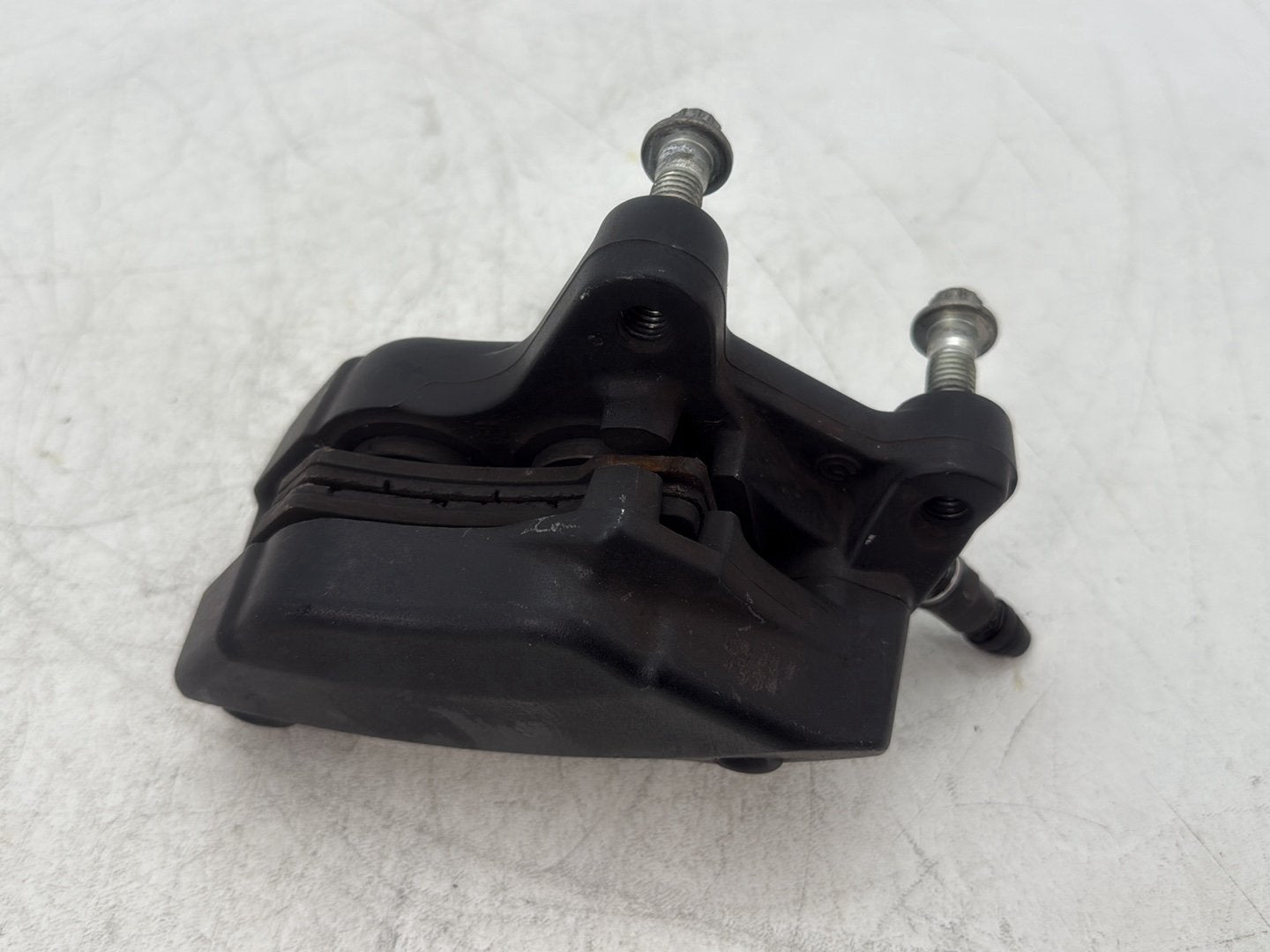 2010 Harley Street Glide Touring FLHX OEM Front Right 1 Brake Caliper