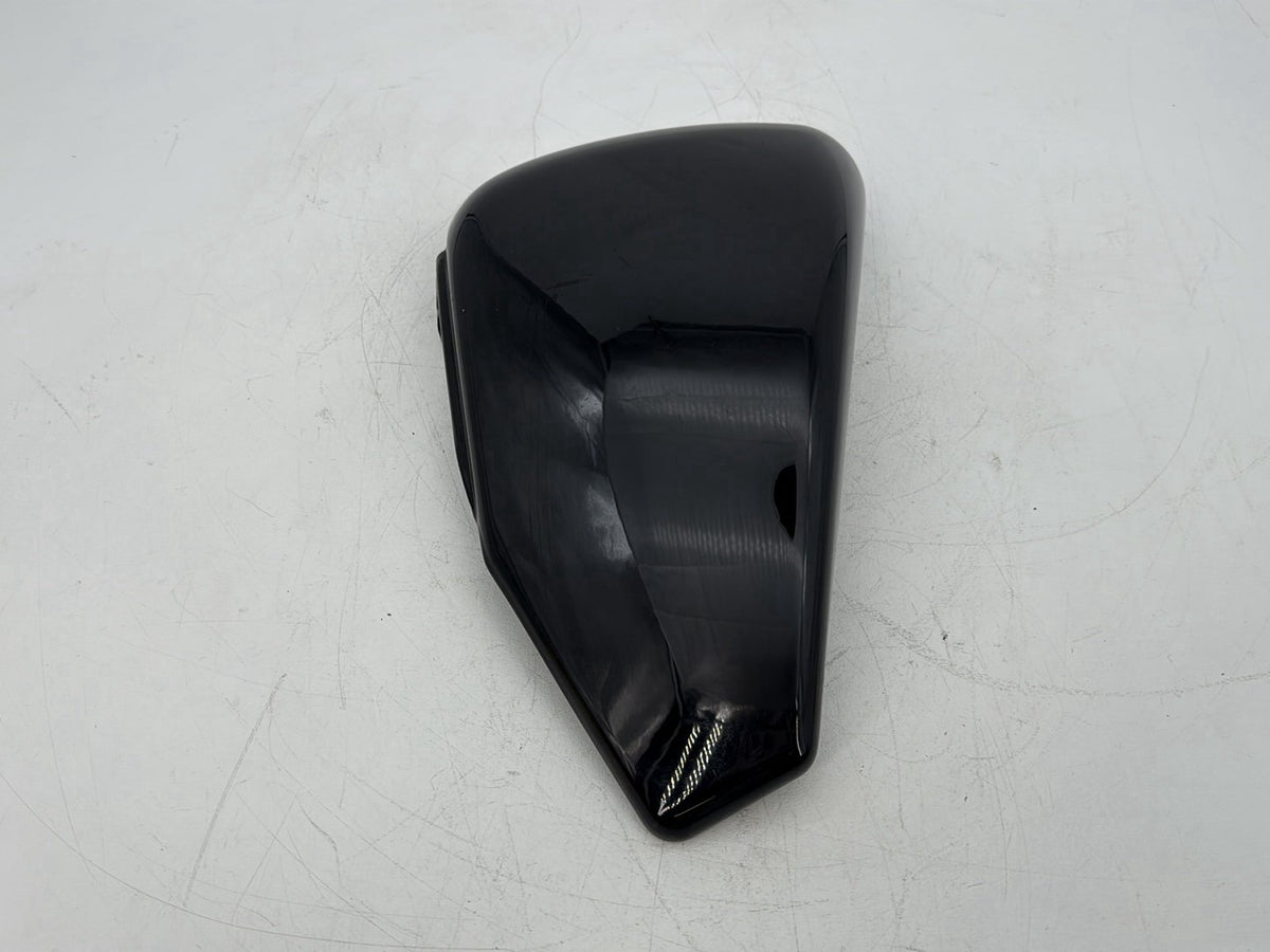 2006 Harley Sportster XL883C 883 Custom OEM Left Fairing Side Oil Tank Cover