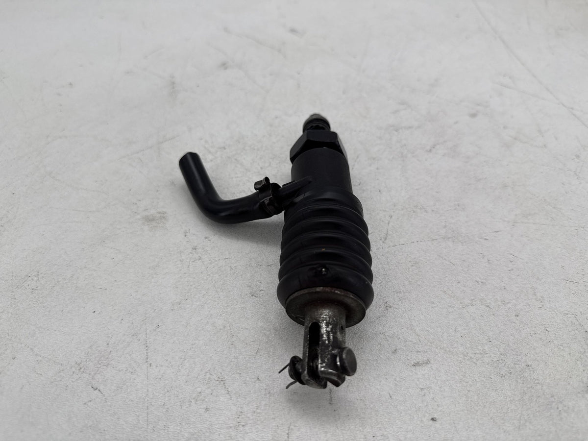 1997 Harley Road King Touring FLHR OEM Rear Brake Master Cylinder 41755-97A