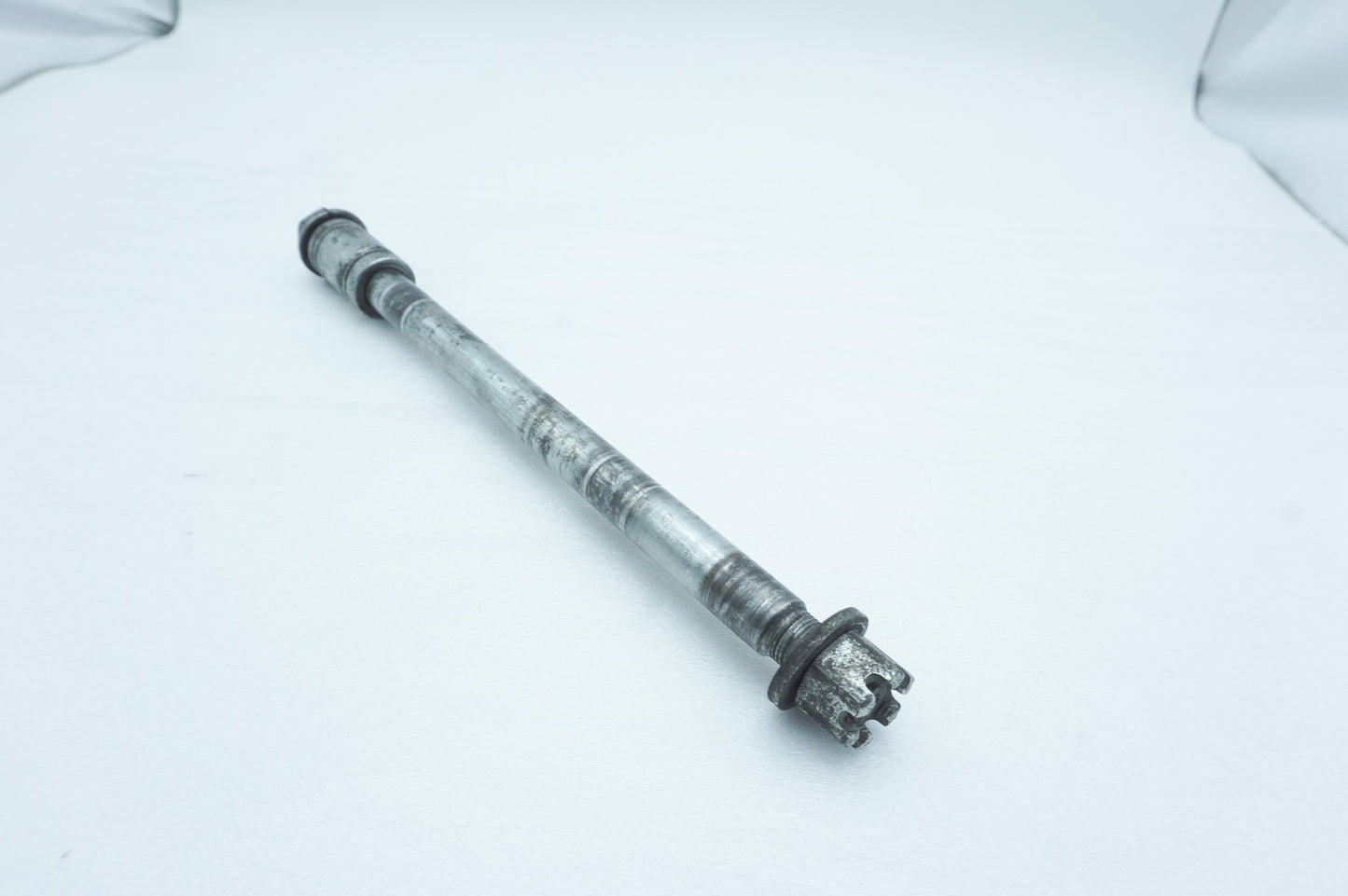 1999 - 2006 Harley-Davidson Touring Electra Ultra Rear Wheel Axle Bolt Shaft 41110-89