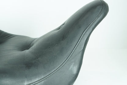 1999 - 2006 Harley-Davidson Touring Electra Glide Classic Passenger Rider Driver Seat Saddle  	51036-03
