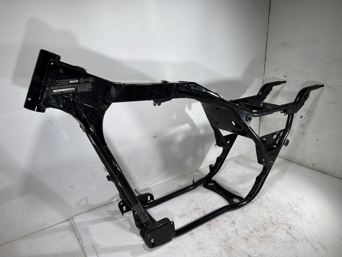 2004 Harley Electra Glide CVO Screamin Eagle OEM Body Main Frame Chassis CLN CLR