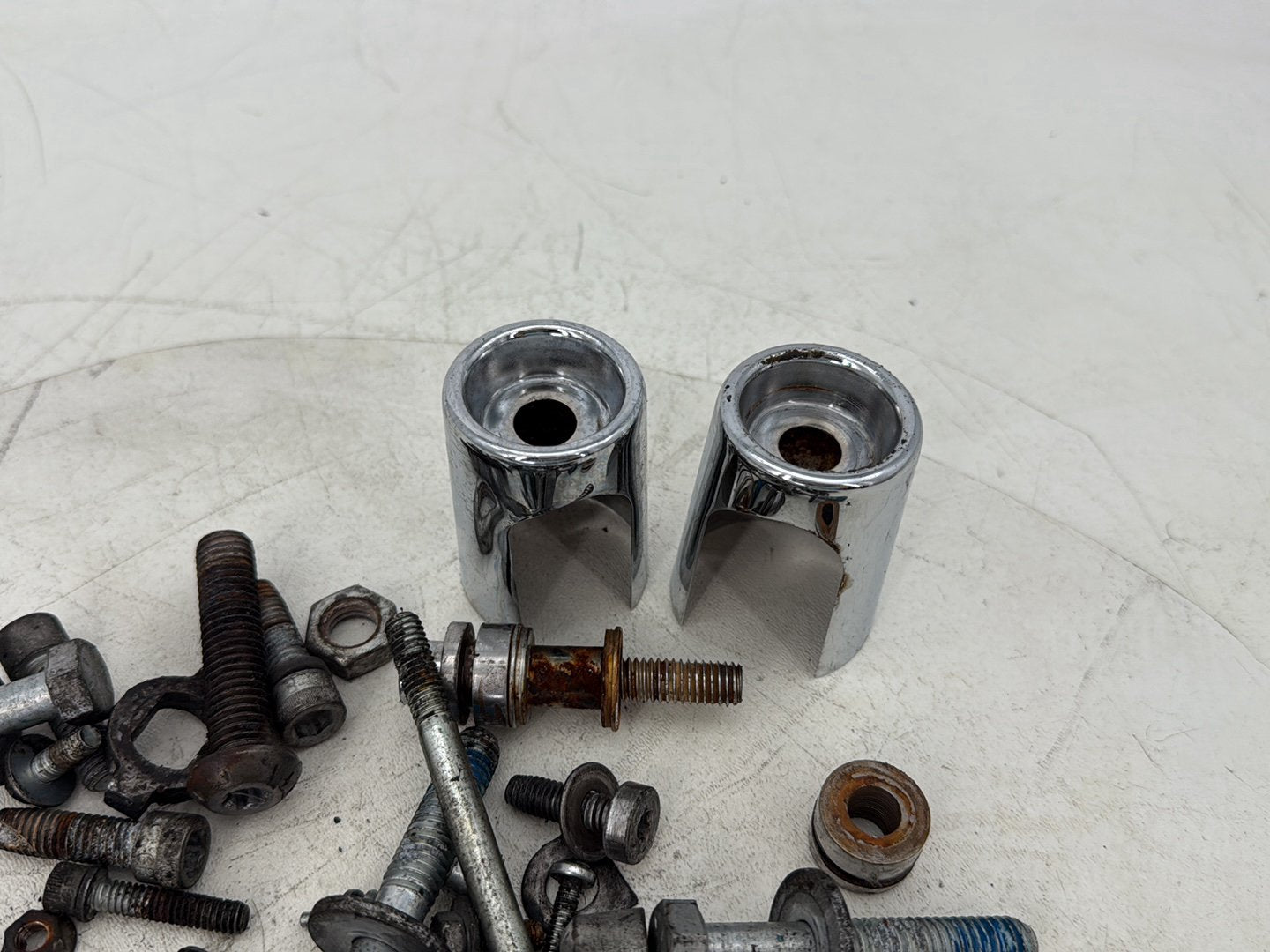 2015 Harley Dyna Low Rider FXDL OEM Hardware Bolts Nuts & Brackets