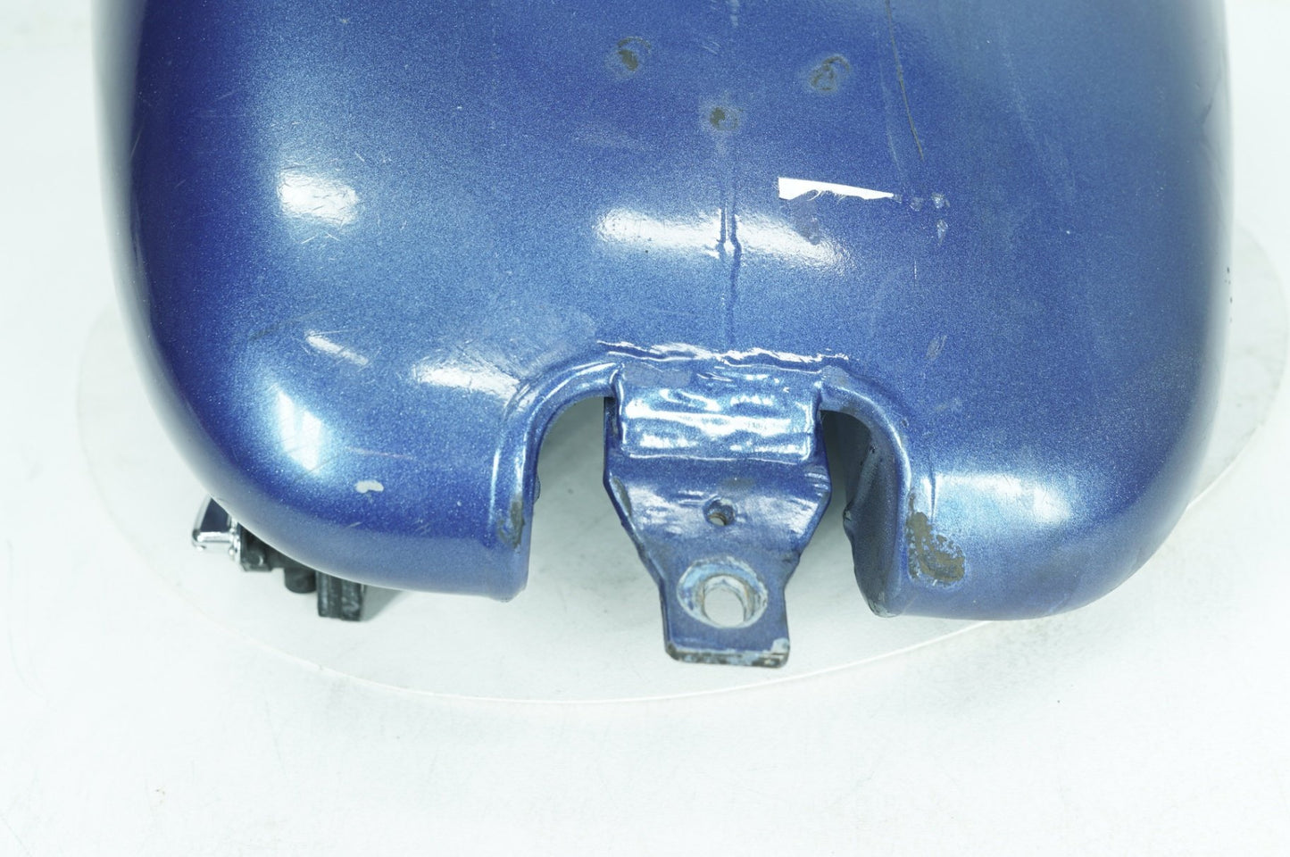 1999 - 2006 Harley-Davidson Softail Heritage Classic Fuel Gas Tank Gasoline Reservoir 62180-00D