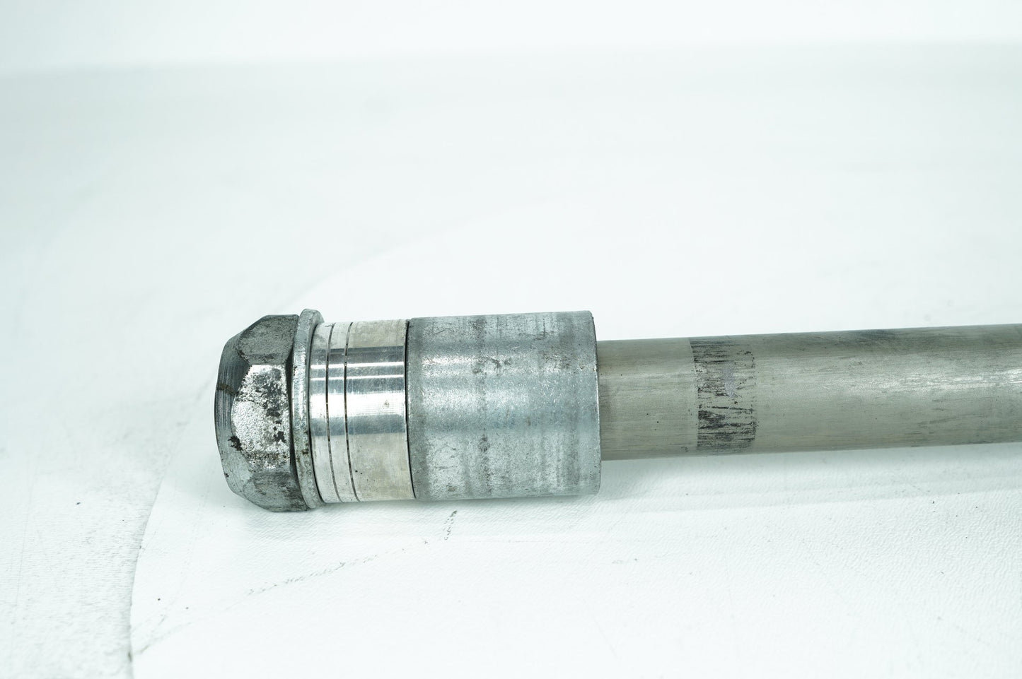 2012 - 2026 Harley-Davidson Sportster Iron 883 Rear Wheel Axle Bolt Shaft  	41176-08