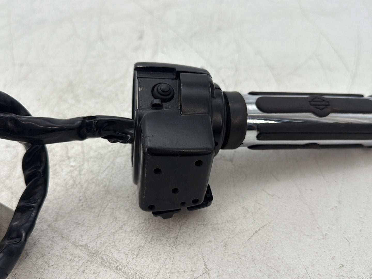 2013 Harley Electra Glide Touring Ultra FLHTCUI OEM Left Turn Signal Headlight Switches Controls