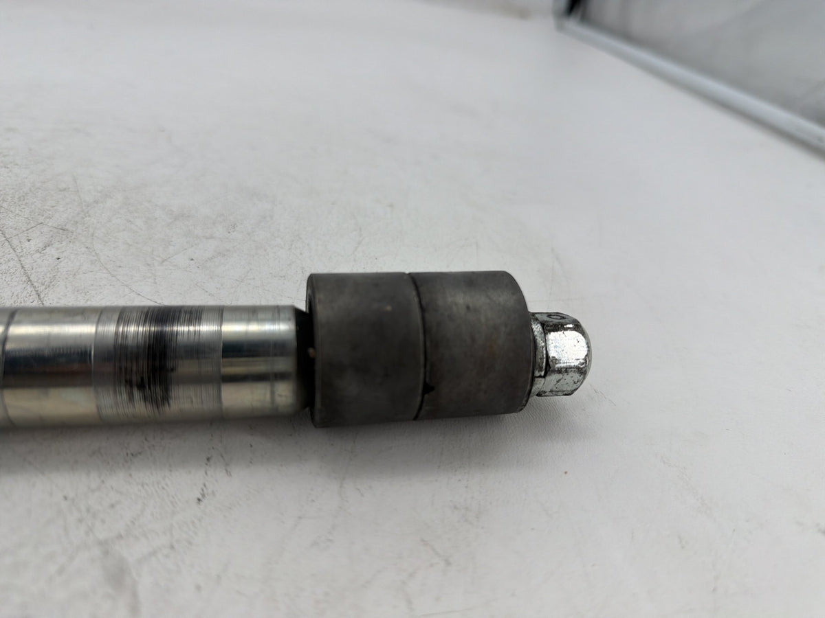 2002 Harley Electra Glide Touring FLHT OEM Front Wheel Axle Bolt Shaft
