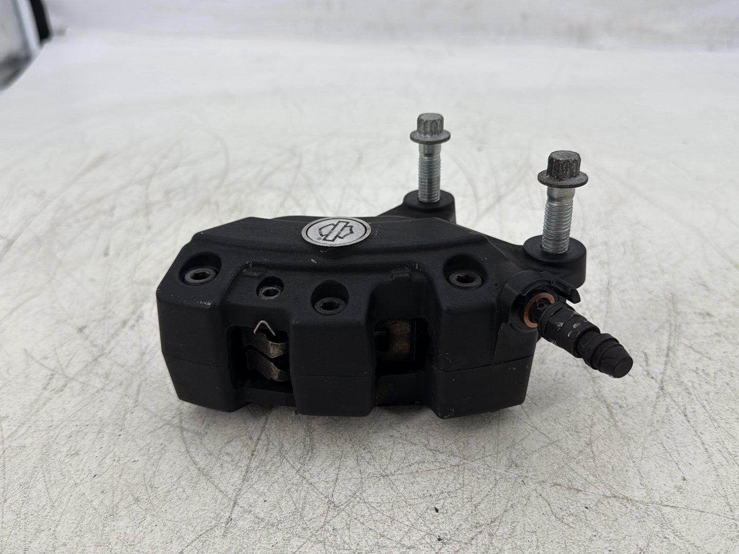 2015 Harley Road Glide Touring FLTRXS OEM Front Left 1 Brake Caliper