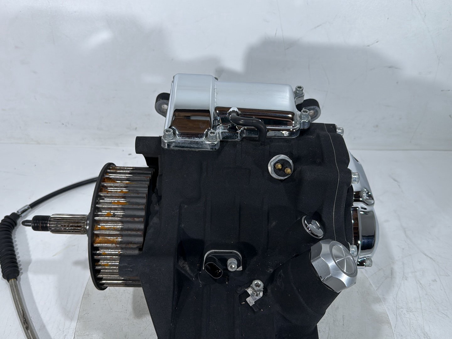 2010 Harley Street Glide Touring FLHX OEM 6 Speed Transmission Gearbox