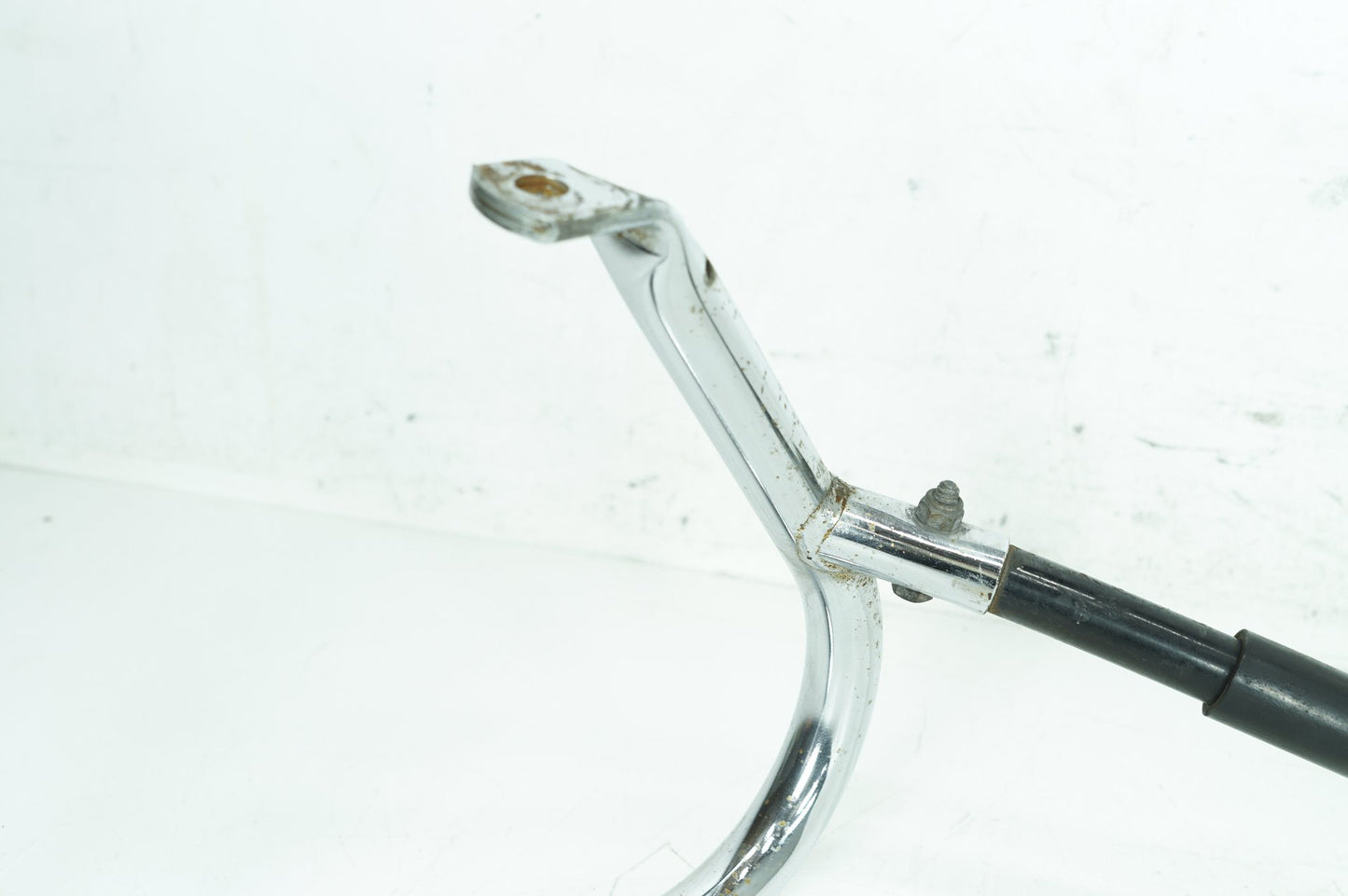 1984 - 1998 Harley-Davidson Touring Electra Glide Sport Rear Left Right Saddlebag Guard Rails Bar  	49193-79