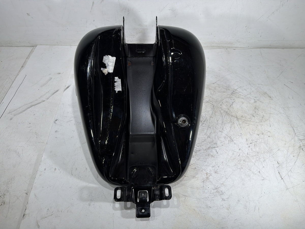 2009 Harley Street Glide Touring FLHX OEM Fuel Gas Tank Gasoline Reservoir