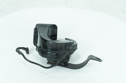 2007 - 2012 Harley-Davidson Touring Road Glide Signal Horn Klaxon Beep 69060-90F