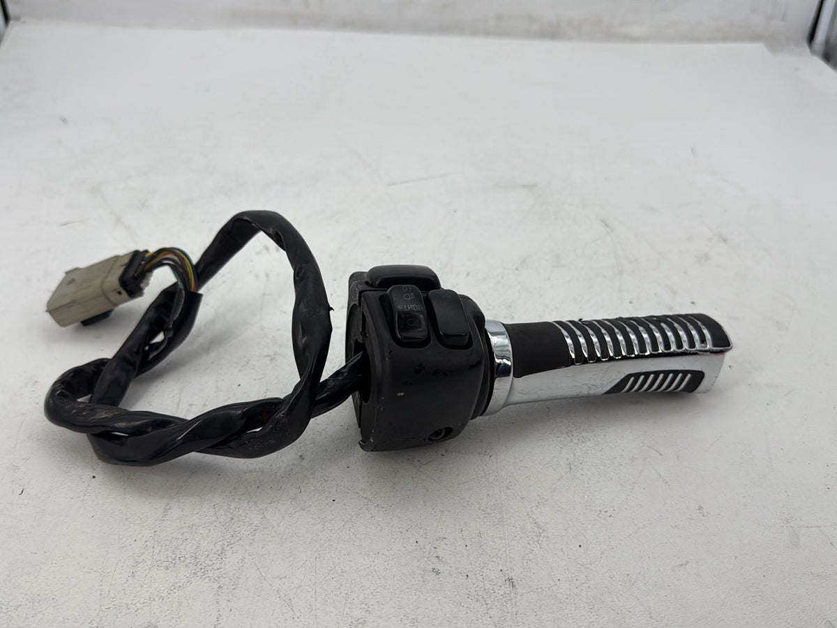 07 Harley Street Glide Touring OEM Left Turn Signal Headlight Switches Controls
