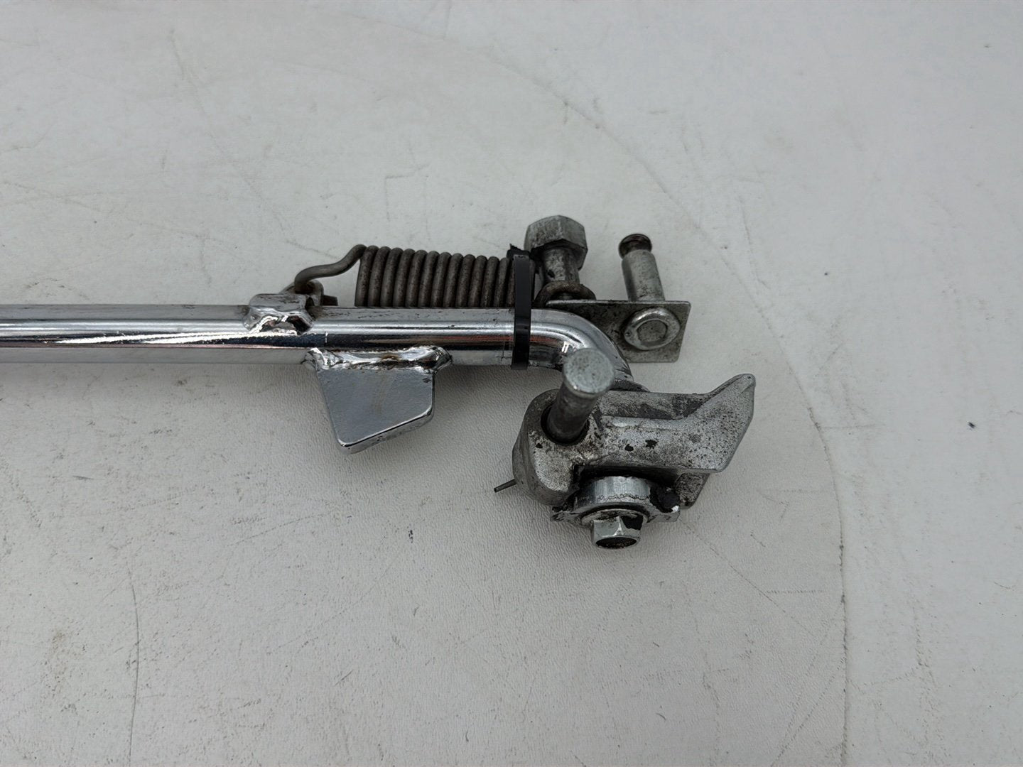 2007 - 2017 Harley-Davidson Dyna Super Glide Custom Left Side Jiffy Kick Stand & Spring 49704-90F
