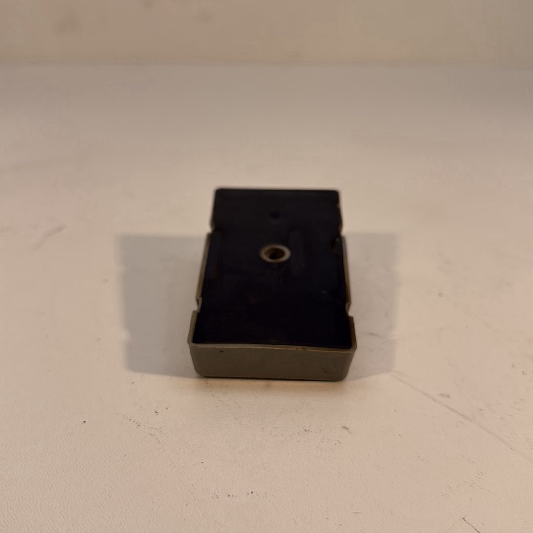 1986 - 2003 Harley-Davidson Sportster Hugger 883 Turn Signal Module Canceller TSM 68940-96