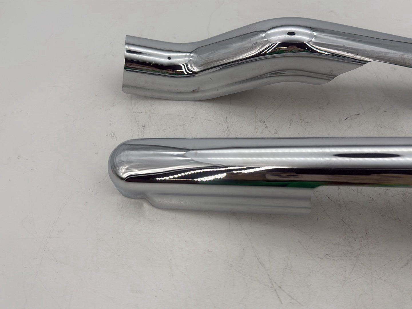 2005 Harley Touring FLHRCI Road King Classic OEM Rear Left Right Fender Struts Bracket