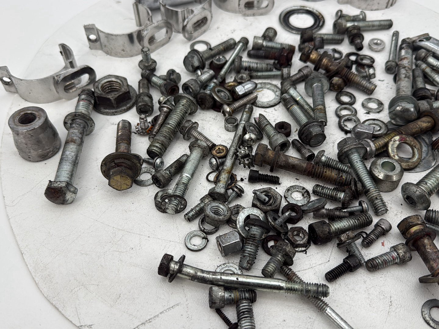 2006 - 2017 Harley-Davidson Dyna Street Bob Hardware Bolts Nuts & Brackets