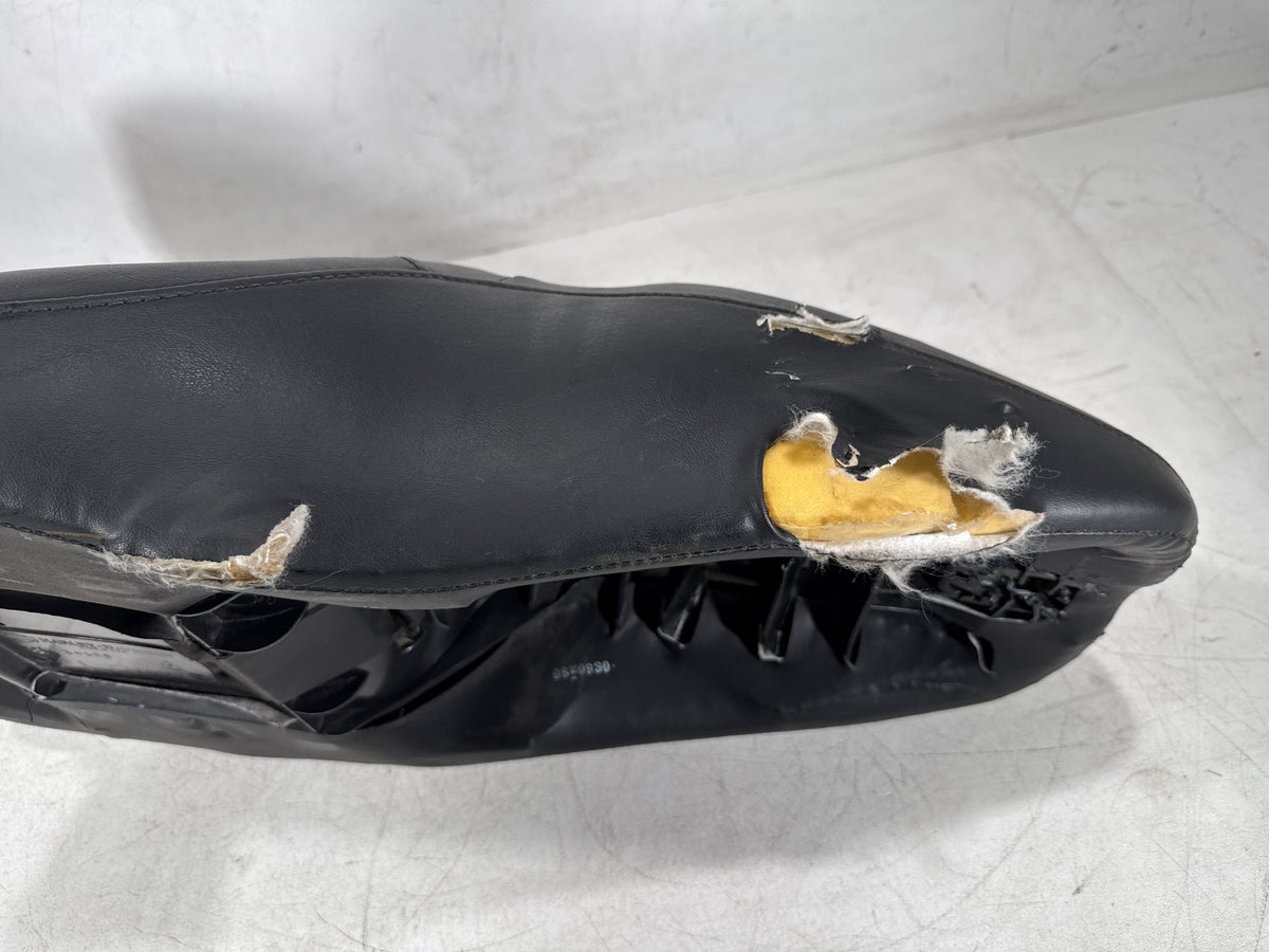 2009 Harley Electra Glide Touring OEM Passenger Rider Driver Seat Saddle TORN