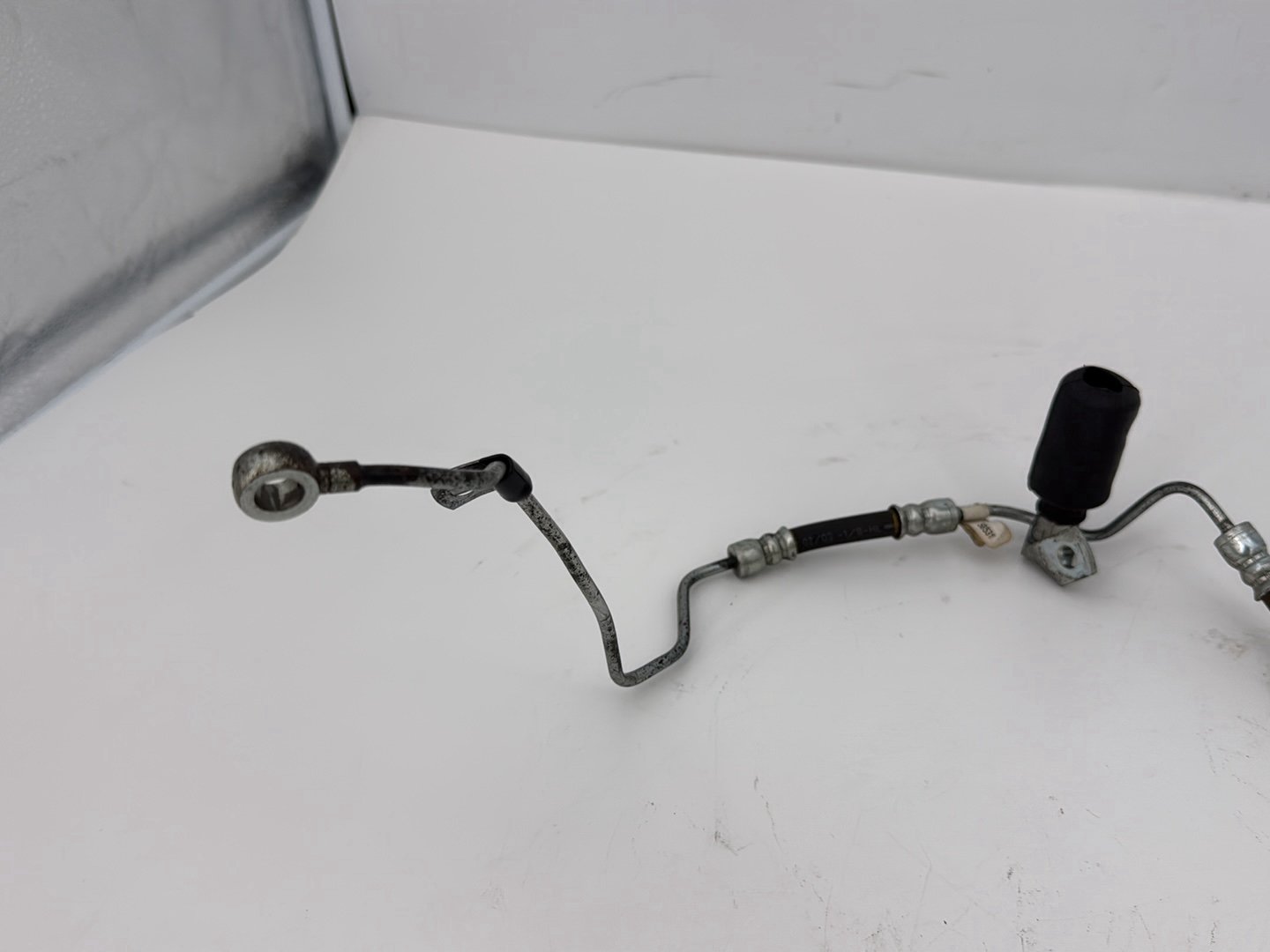 2003 Harley Sportster XL1200C 1200 Custom Anniversary OEM Rear Brake Hose Line Pipe