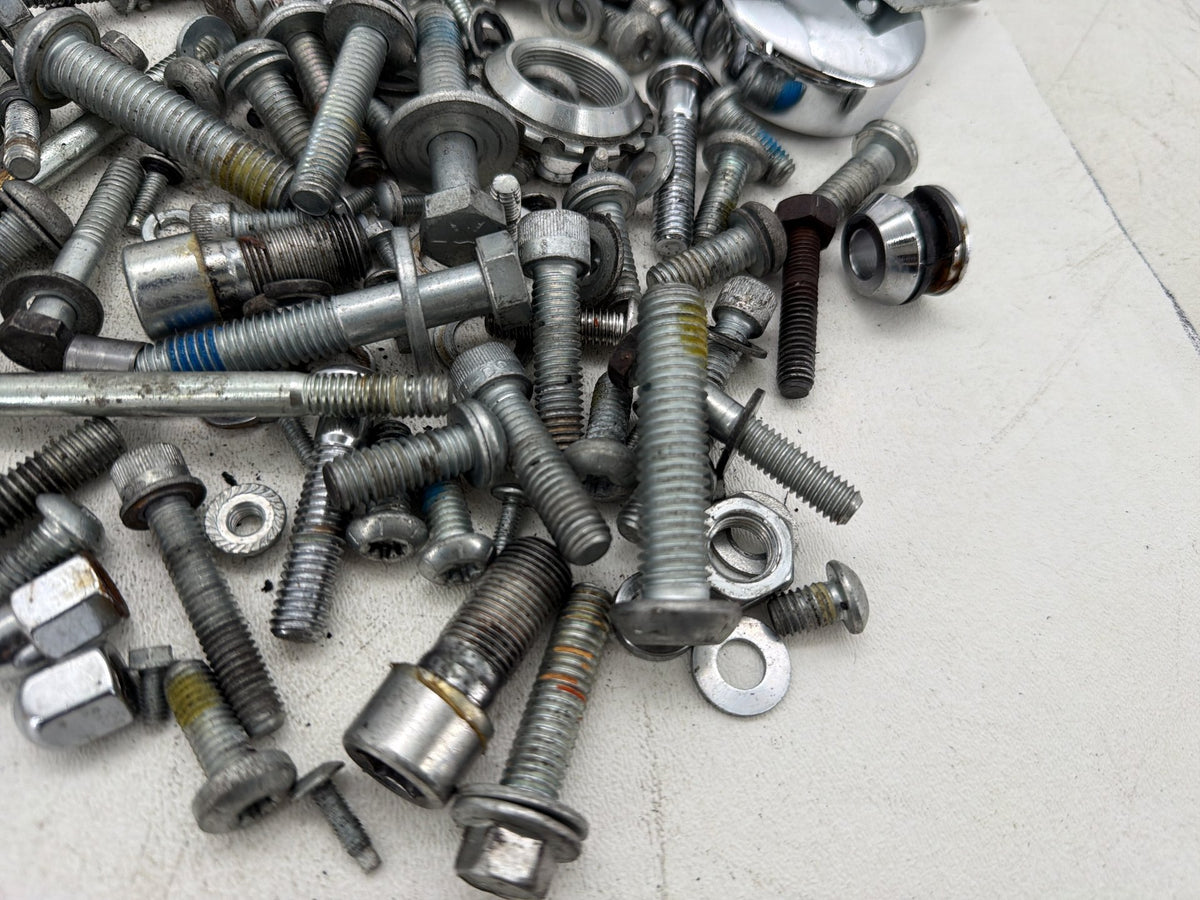 2016 Harley Dyna Fat Bob FXDF 103 OEM Hardware Bolts Nuts & Brackets