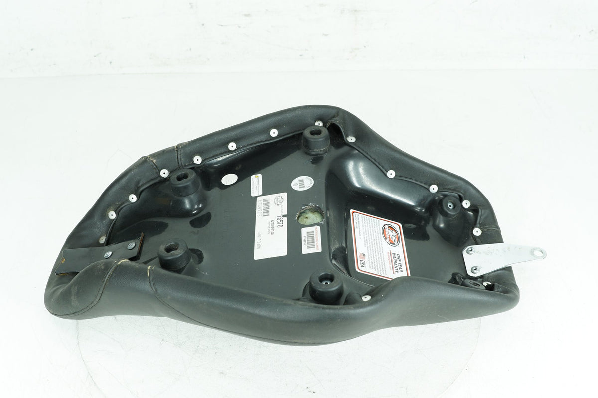 2010 Harley Sportster XL883N Iron 883 OEM Rider Driver Solo Seat Pillion