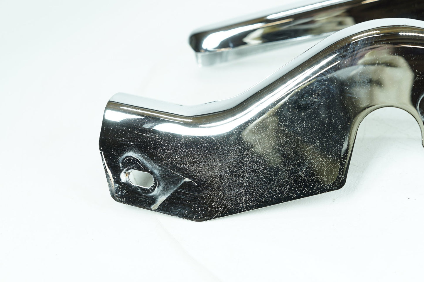 1999 - 2006 Harley-Davidson Touring Electra Glide Classic Left Right Saddlebag Fender Struts Brackets  	58478-96B