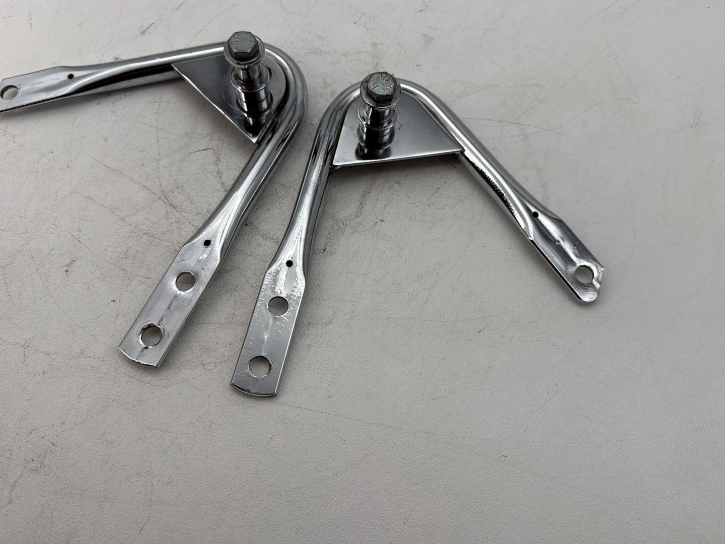 2007 Harley Touring FLHTP Electra Glide Police OEM Detachable Tour Pak Luggage Box Bracket