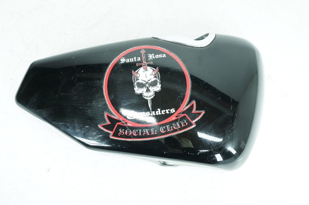 2017 Harley Sportster XL883L SuperLow OEM Right Fairing Side Oil Tank Cover