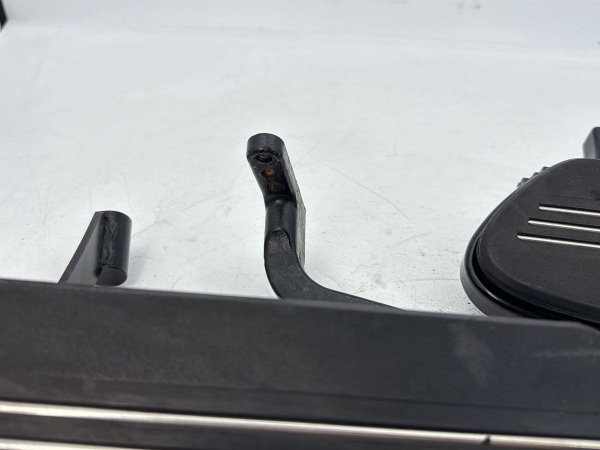 1999 - 2006 Harley-Davidson Touring Road King Police Left Right Driver Floorboard Foot Rest 47365-83C