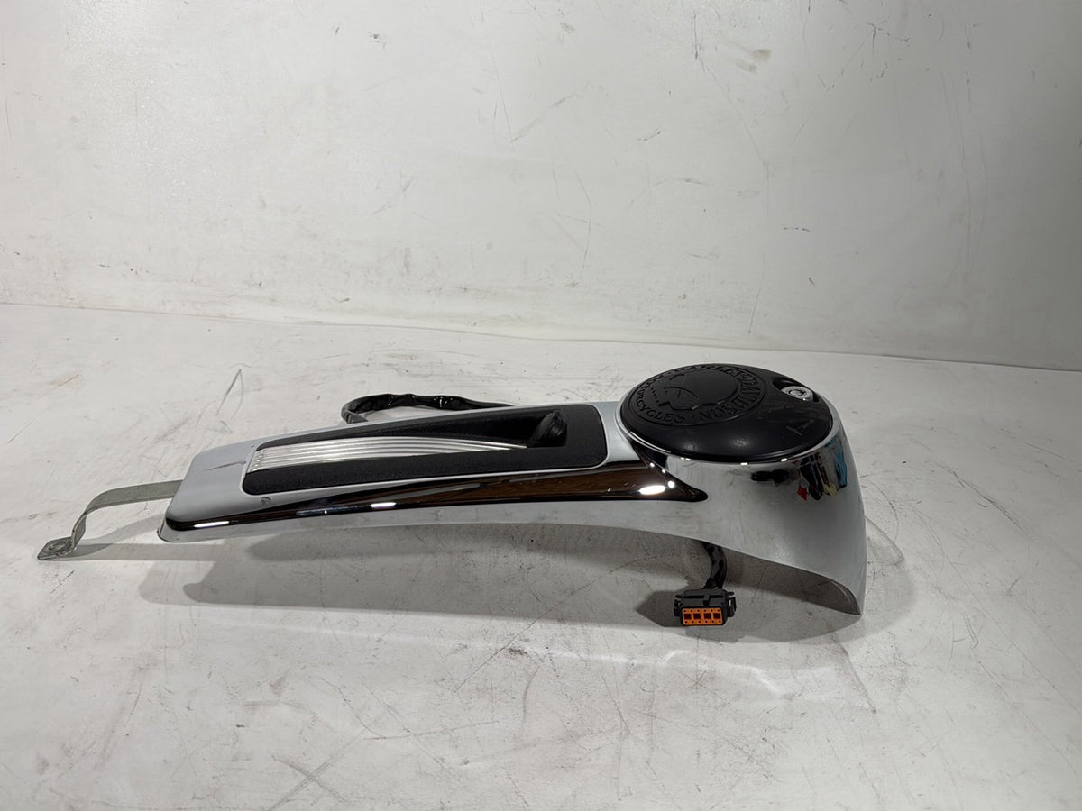 2013 Harley Electra Glide Touring Ultra OEM Fuel Gas Tank Dash Console NOKey