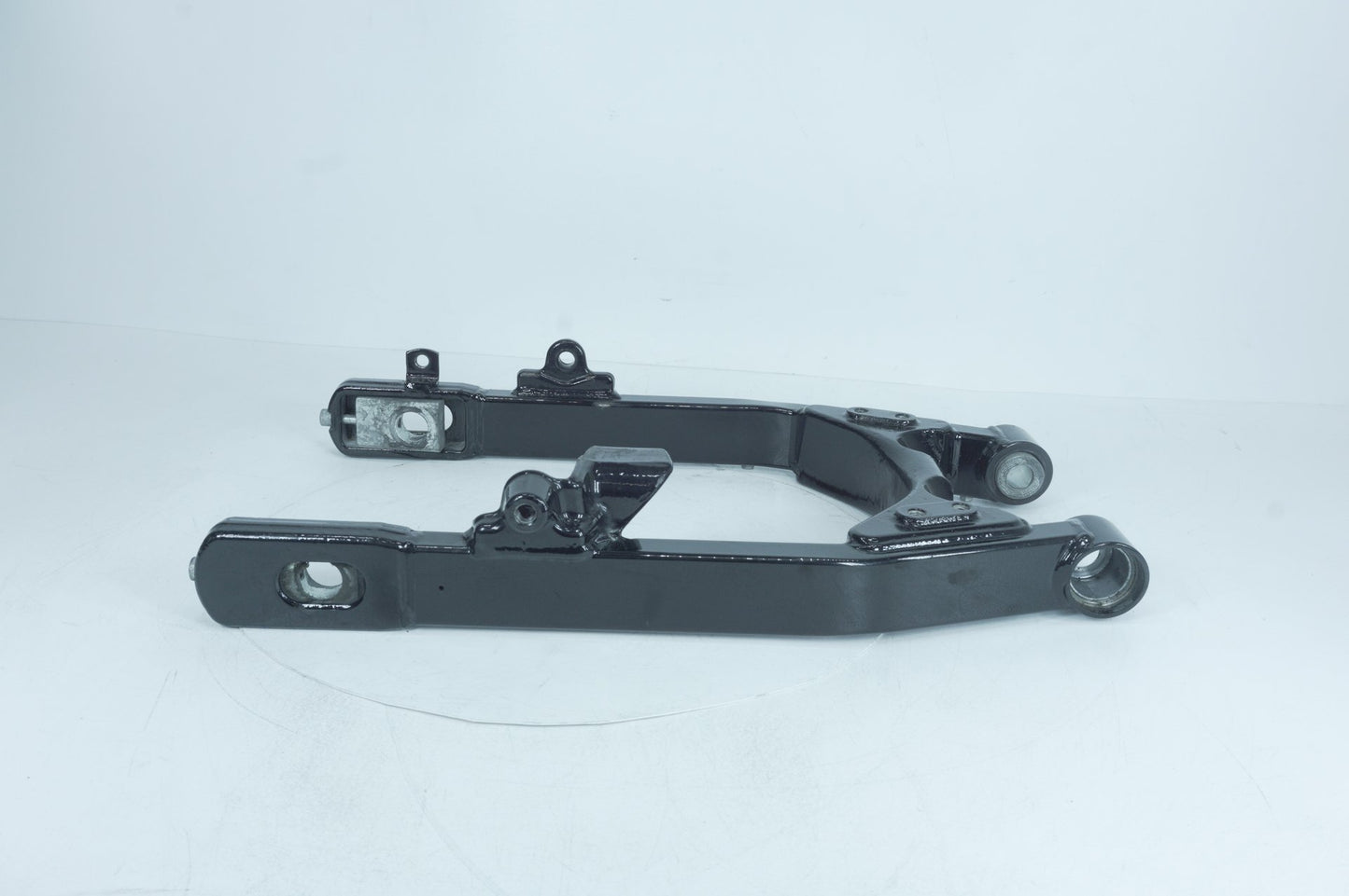 2007 - 2017 Harley-Davidson Dyna Switchback Rear Fork Swingarm Swing Arm   47820-10