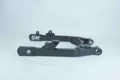 2007 - 2017 Harley-Davidson Dyna Switchback Rear Fork Swingarm Swing Arm   47820-10